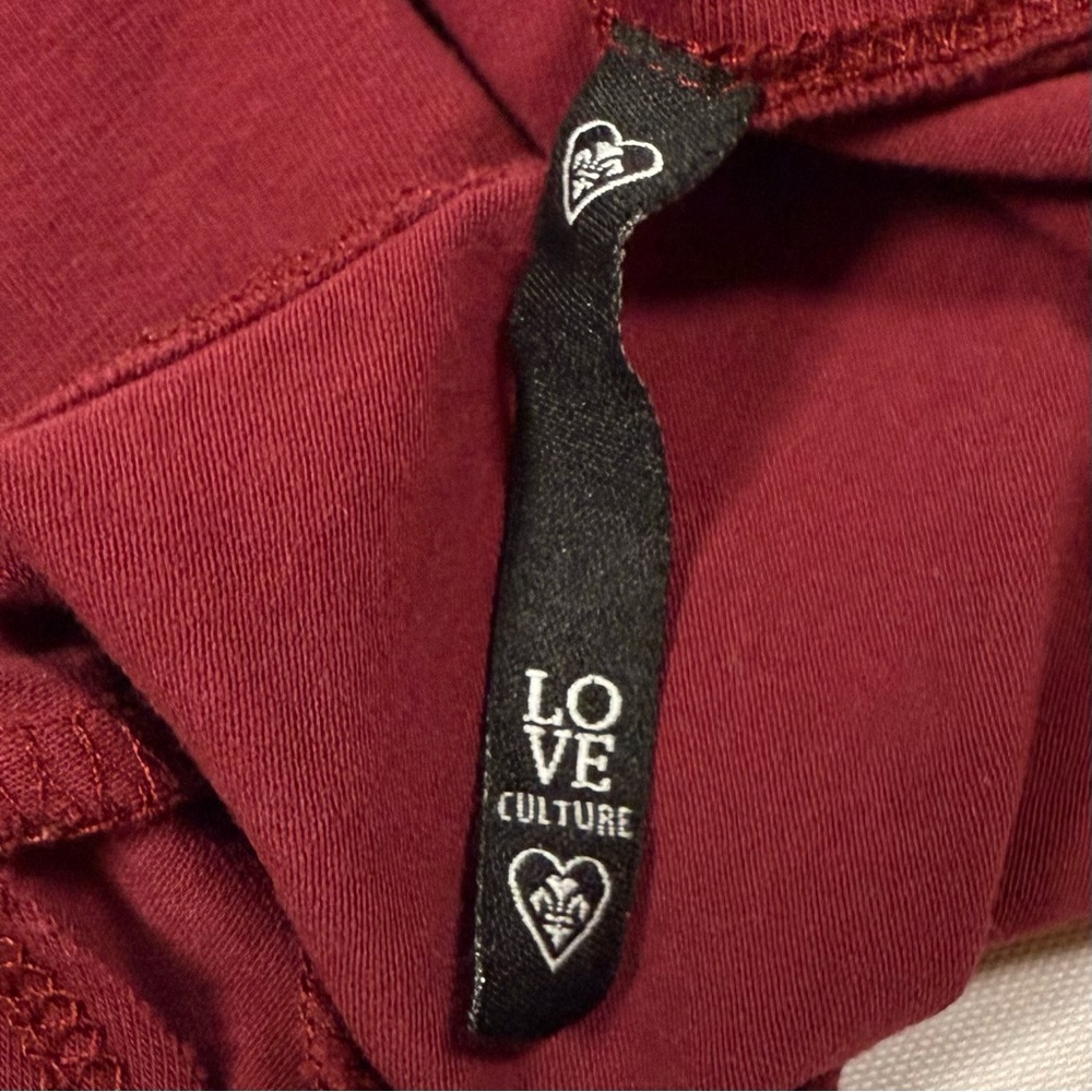 Love Culture Burgundy Wrap Crop Top - Picture 9 of 10